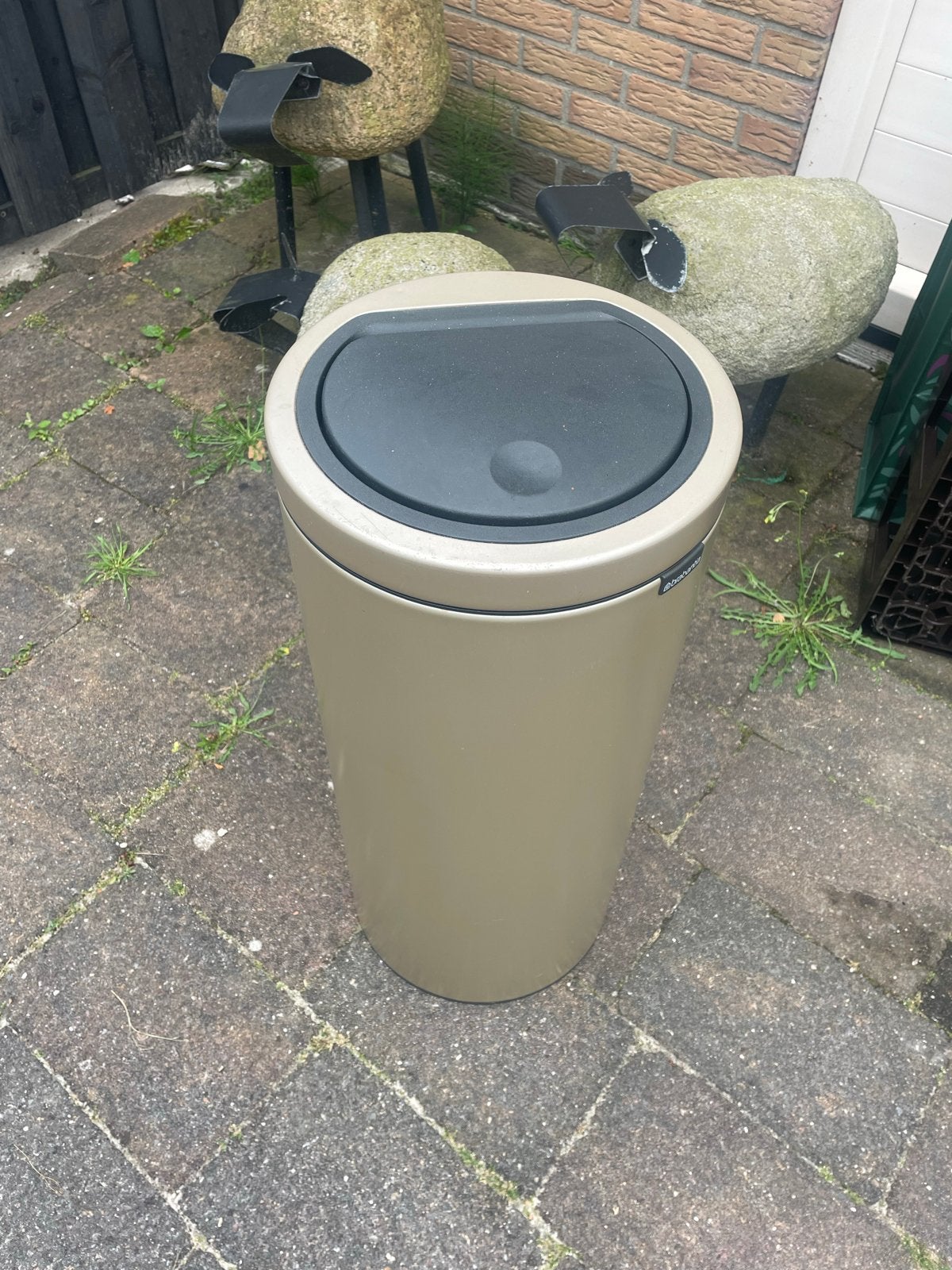 Brabantia afvalemmer 65 cm hoog, 30 cm breed, Ophalen, 50 – 75, Gebruikt, Metaal