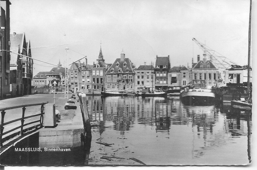 Oude Ansichtkaart Maassluis, Binnenhaven (Gelopen), Verzamelen, Ophalen of Verzenden, 1960 tot 1980, Gelopen, Zuid-Holland