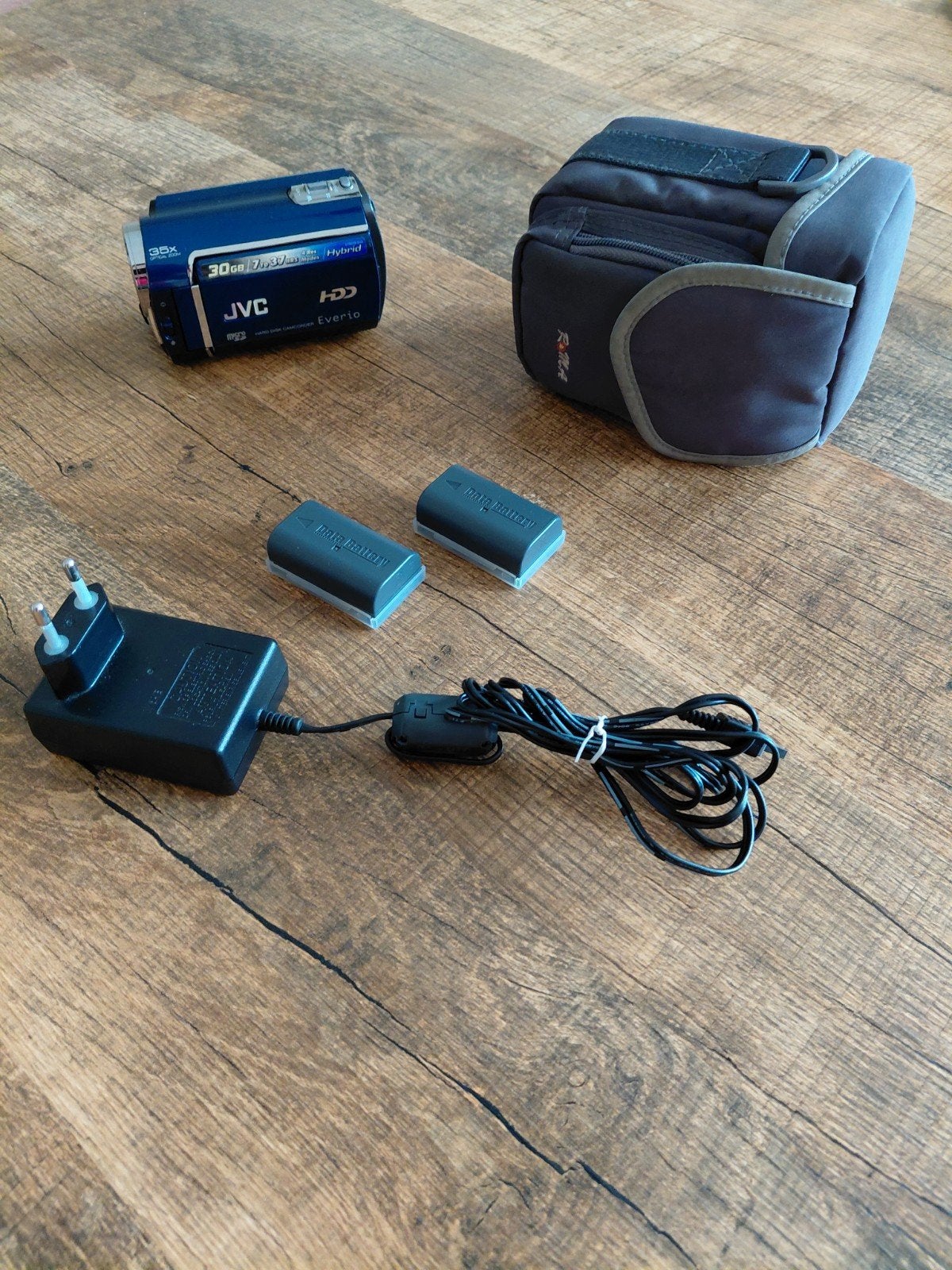 Video, foto camera., Ophalen, JVC, 20x of meer