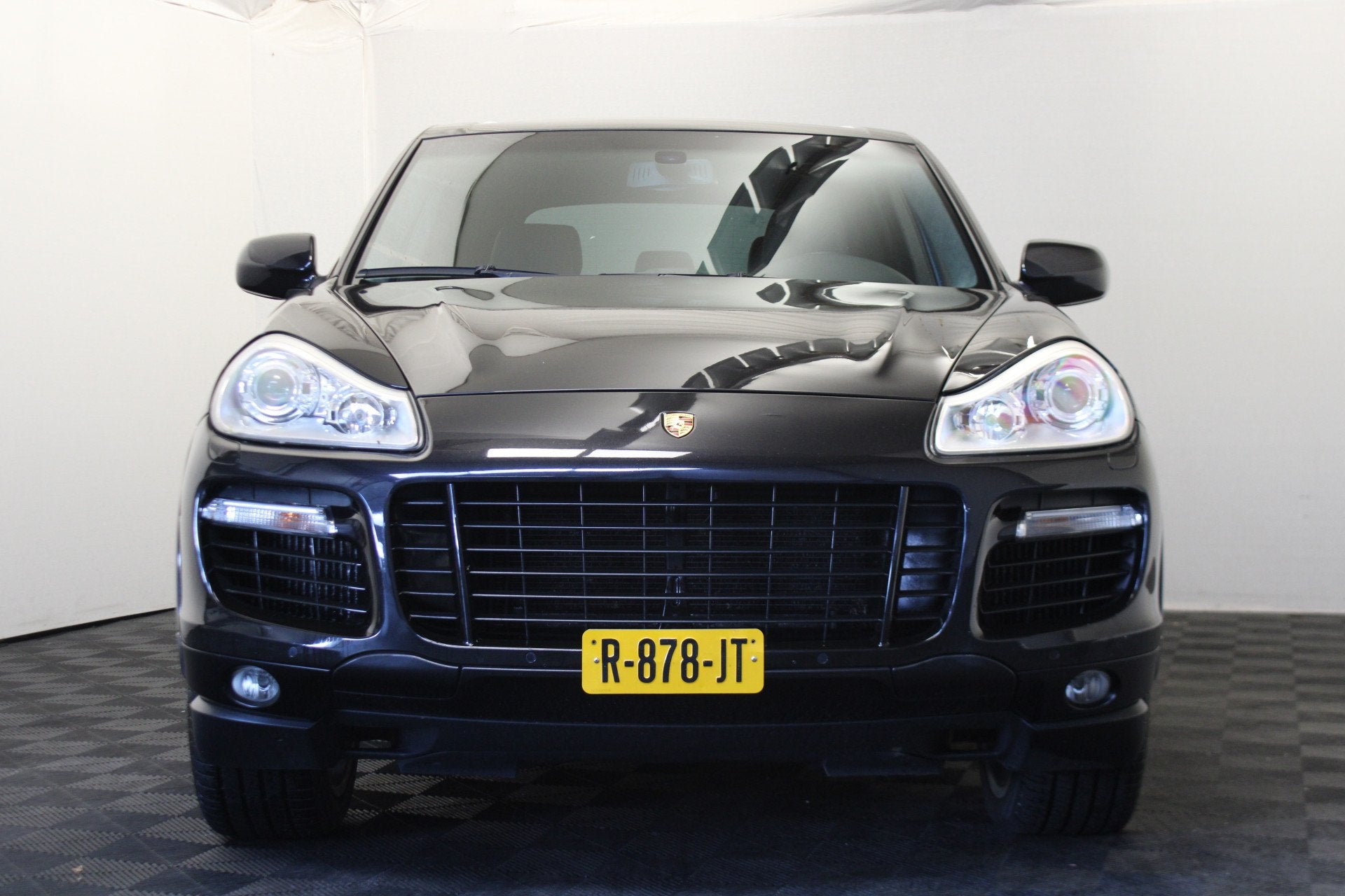 Porsche Cayenne 4.8 Turbo (bj 2007, automaat), Auto's, Porsche, Automaat, Cayenne, Gebruikt, Zwart