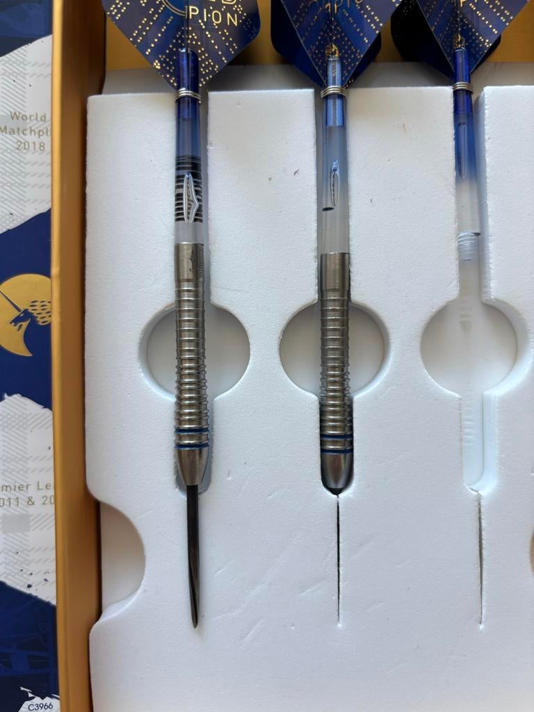 2x Gary Anderson Phase 6 Darts - 22 gram, Ophalen of Verzenden, Gebruikt, Pijlen