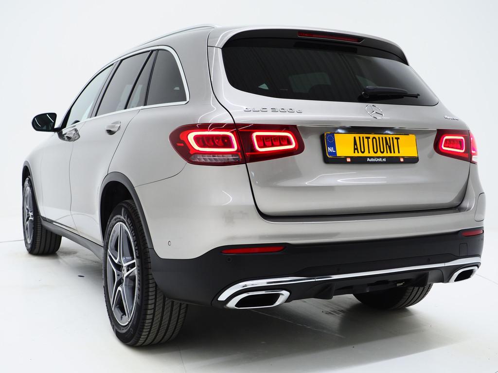 Mercedes-Benz GLC 300e 4MATIC AMG | Leder | Trekhaak | Virtu, Auto's, Automaat, Gebruikt, 320 pk, Automatische klimaatregeling