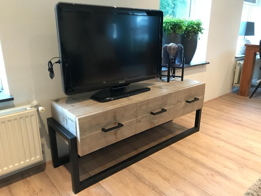Steigerhout Tv meubel met staal, free shipping. (tip!), Overige materialen, Verzenden, Nieuw, 50 tot 100 cm