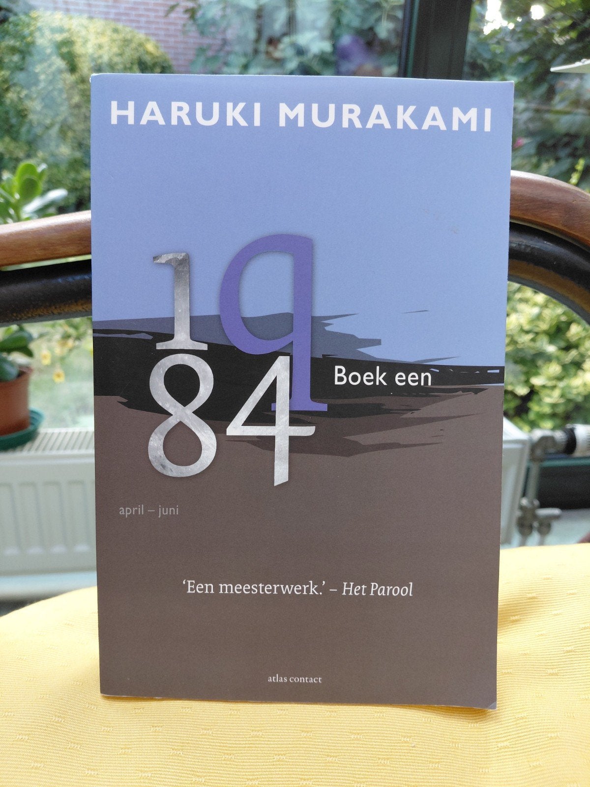 Haruki Murakami 1q84  qutienvierentachtig. Boek 1 april-juni, Ophalen of Verzenden, Zo goed als nieuw, Haruki Murakami