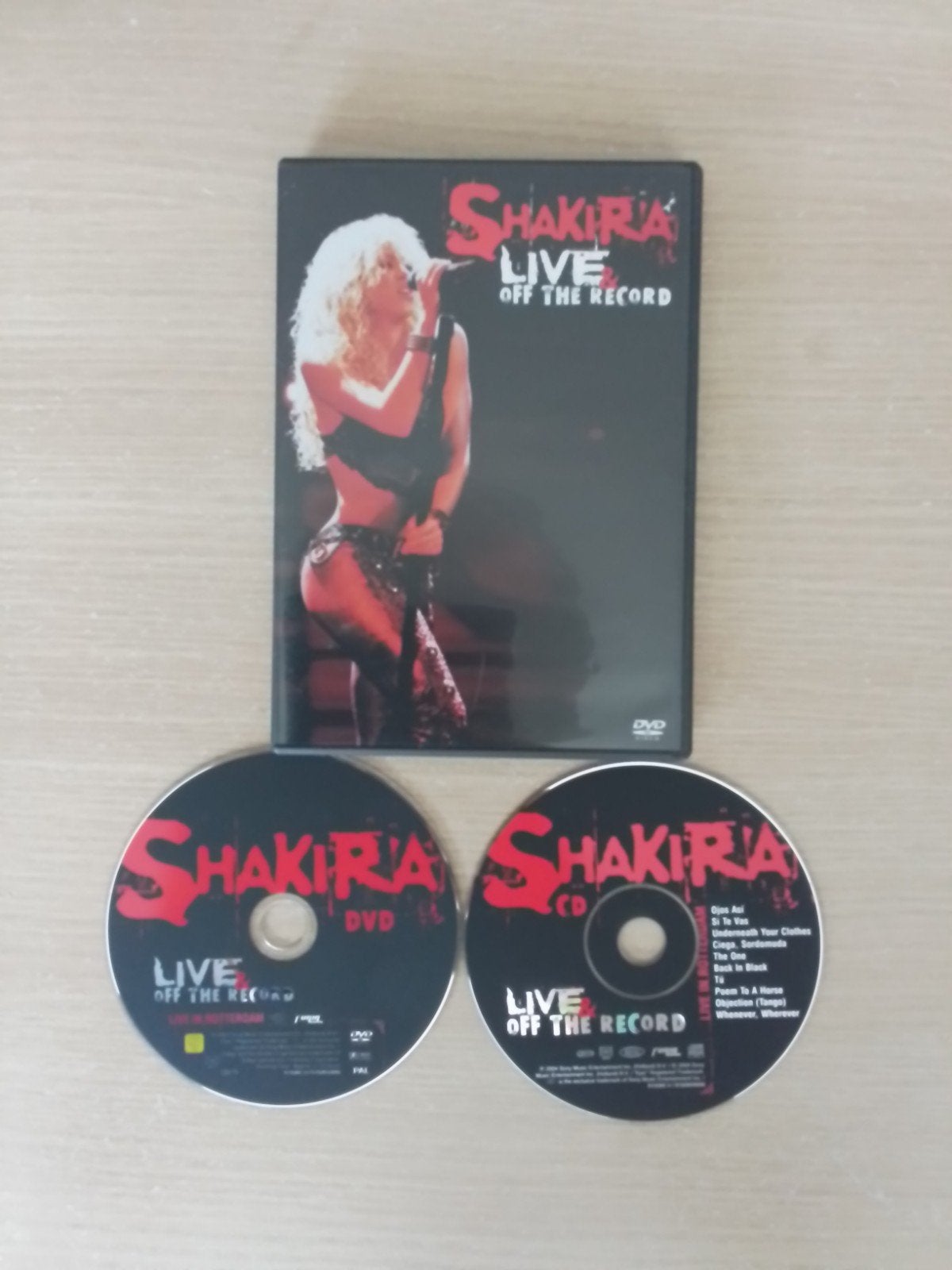 Muziek Shakira Live Off The Record dvd/cd, Alle leeftijden, Ophalen of Verzenden, Concert