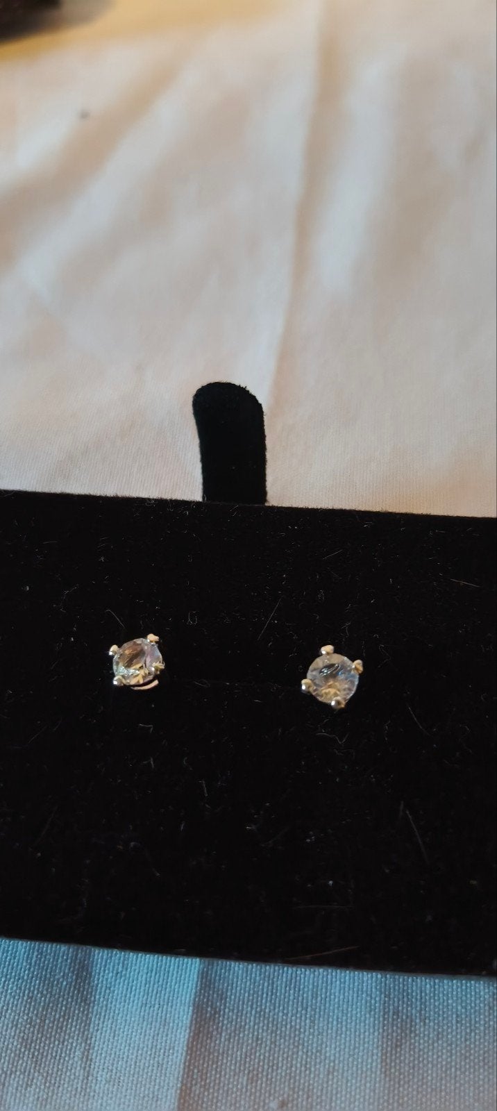Yolora Oorbellen met Zirkonia - Nieuw, Met kristal, Overige materialen, Nieuw, Ophalen of Verzenden