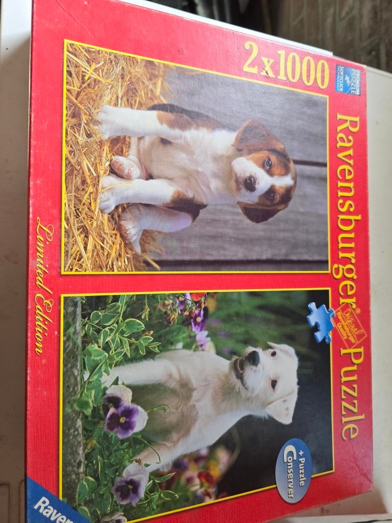 Ravensburger Puzzel 2x1000 stukjes - Schattige Puppy's, Ophalen of Verzenden, Meer dan 1500 stukjes, Gebruikt, Legpuzzel