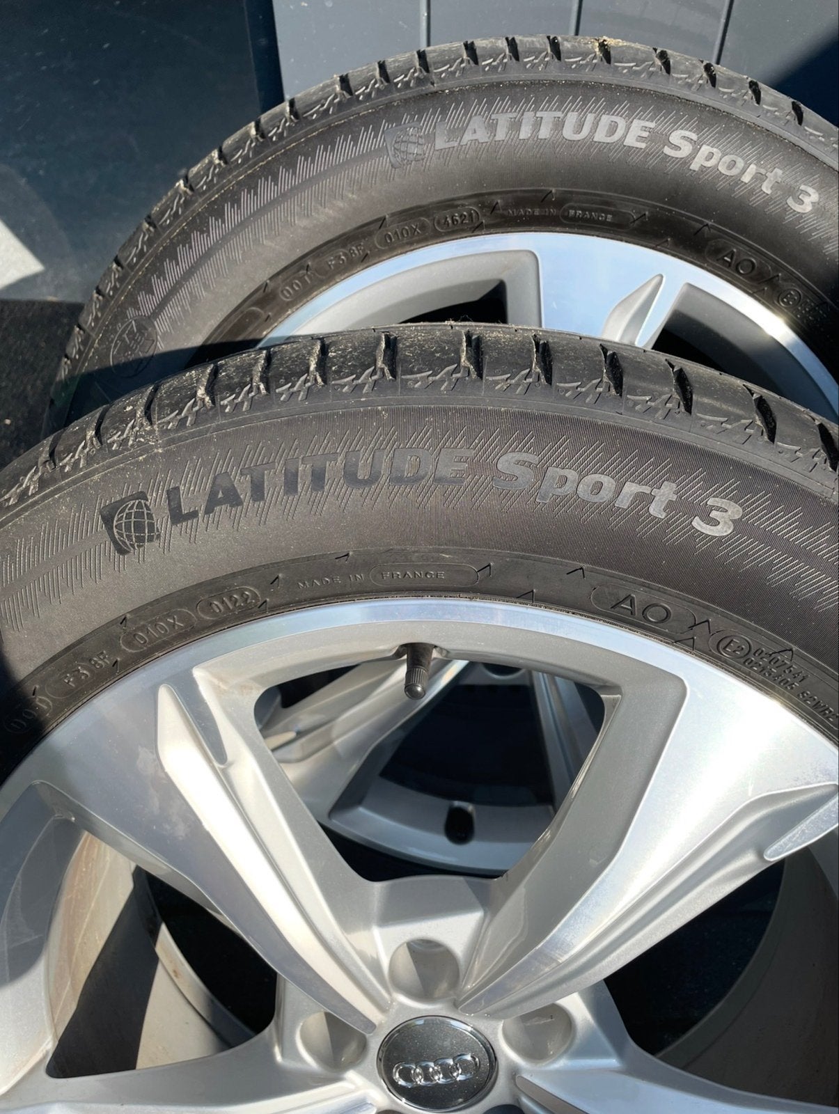 Audi Q5 velgen met zgan Michelin zomerbanden, Auto-onderdelen, Banden en Velgen, Gebruikt, Banden en Velgen, 235 mm, Terreinwagen