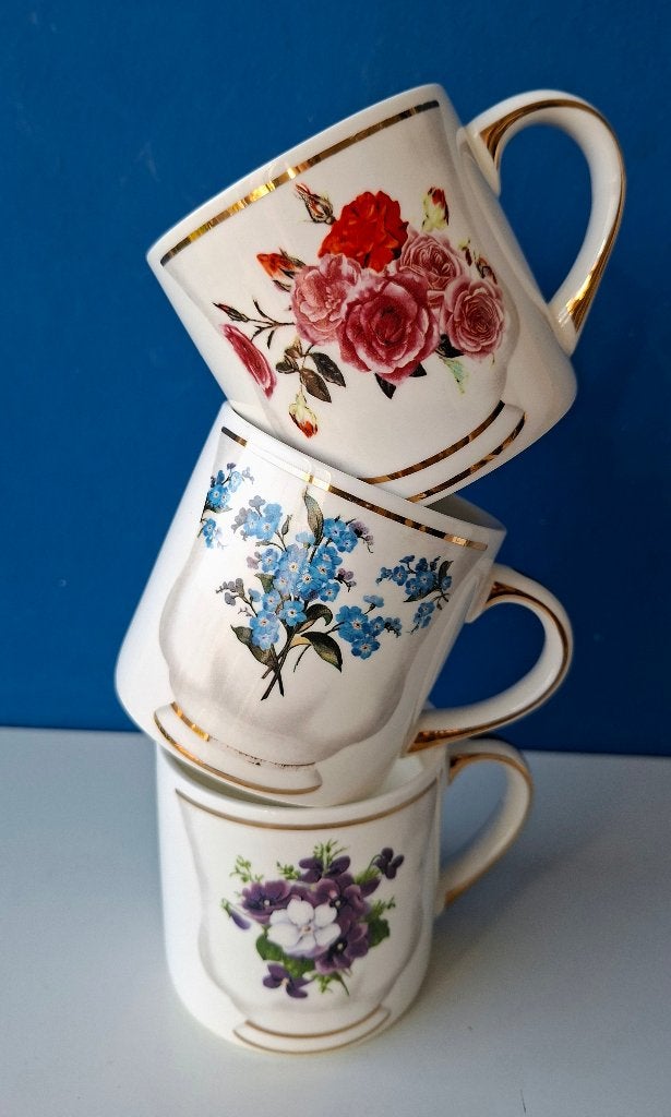 'Granny' mokken/Pols Potten, Nieuw, Ophalen of Verzenden, Overige stijlen, Kop(pen) en/of Schotel(s)