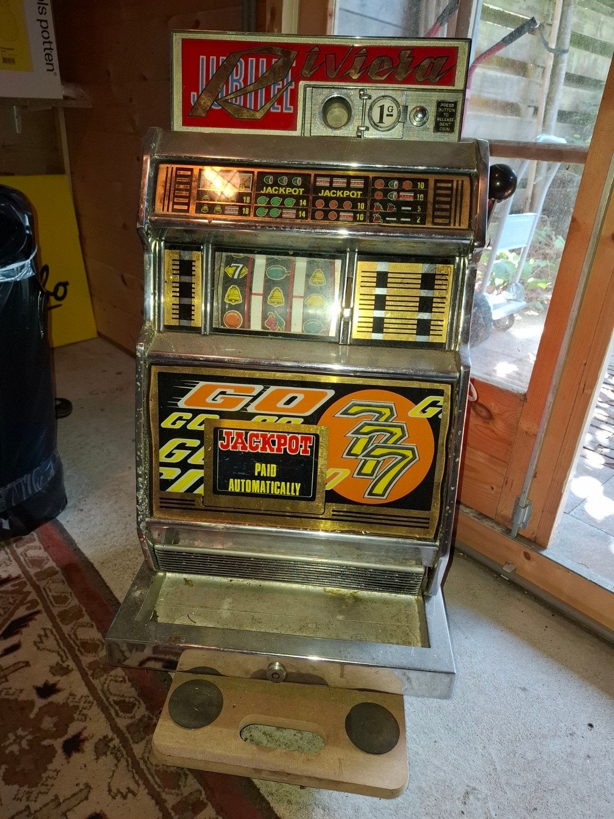 Vintage Eenarmige Bandiet Gokkast Riviera met Sleutels, Verzamelen, Automaten | Gokkasten en Fruitautomaten, Overige munten, Ophalen