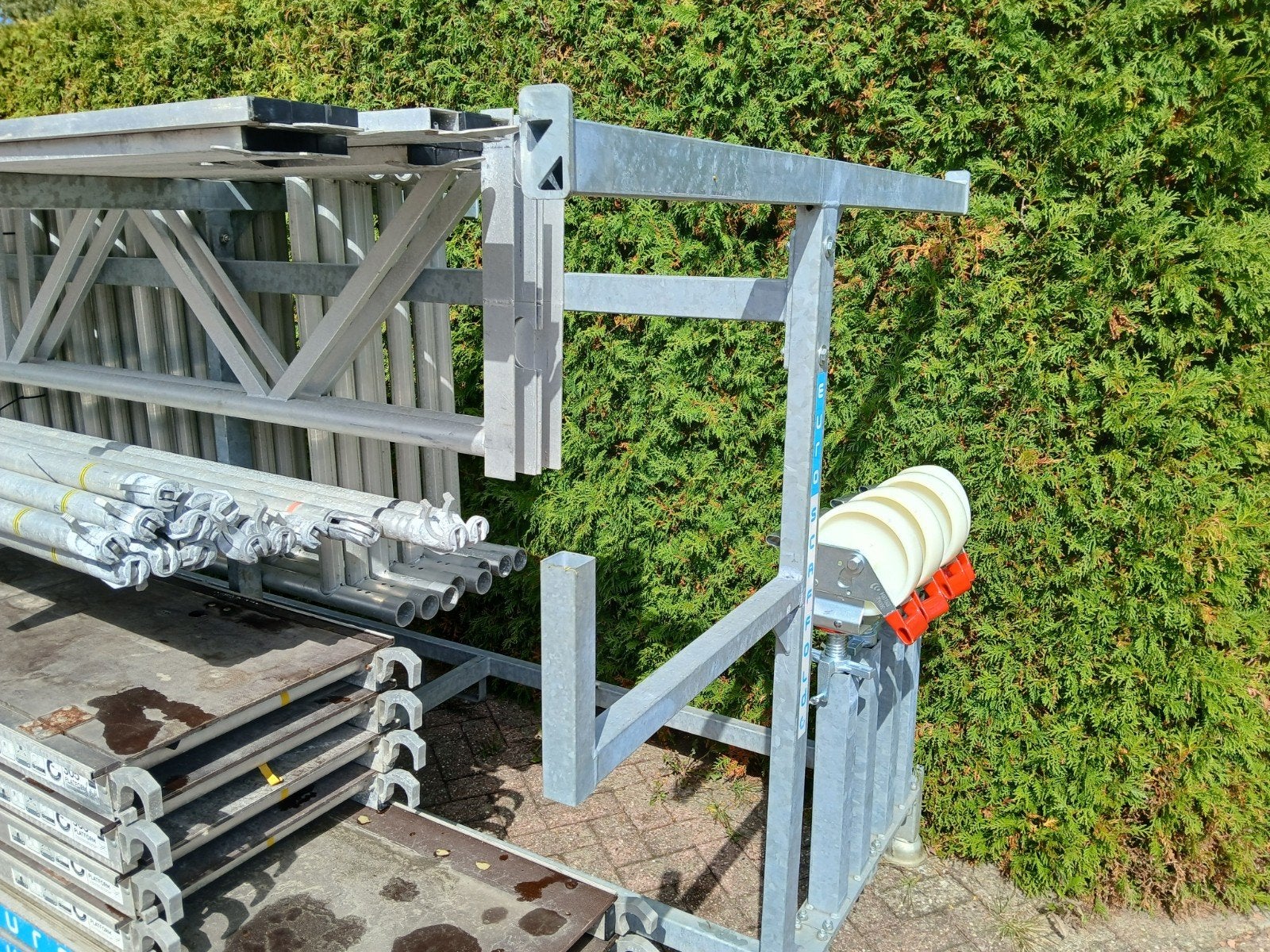 Rolsteiger steiger in opslagbok compleet 305 cm, Doe-het-zelf en Verbouw, Steigers, Ophalen, Overige typen, 5 meter of hoger
