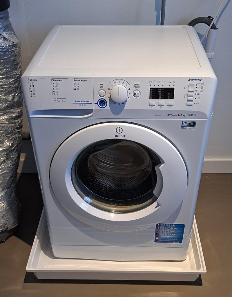 Indesit Innex wasmachine 7kg – energiezuinig – werkt perfect, Witgoed en Apparatuur, Wasmachines, Ophalen, Gebruikt, 85 tot 90 cm