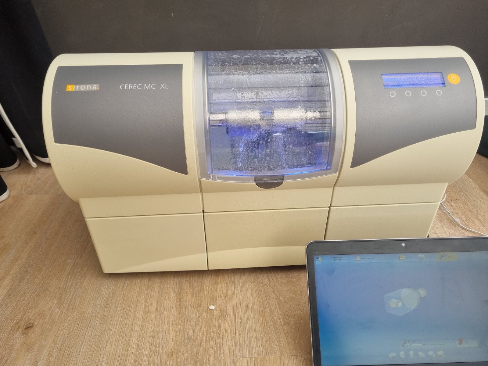 Sirona Cerec Mcxl milling unit, Ophalen of Verzenden