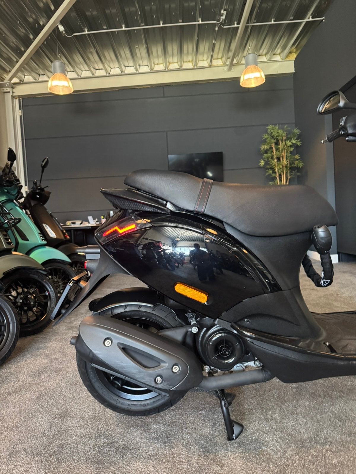 Piaggio Zip 50S | Brom | Malossi | Full option | Garantie, Fietsen en Brommers, Scooters | Piaggio, Ophalen, Maximaal 45 km/u