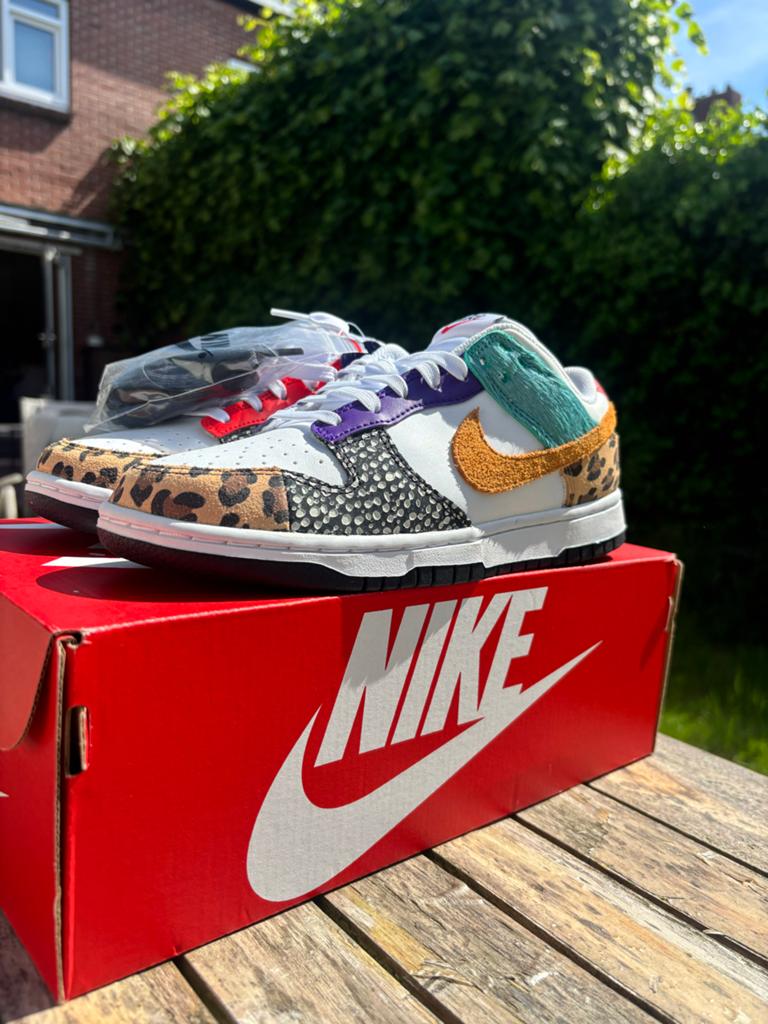 Nike Dunk Low Safari Mix - Maat 39, Ophalen of Verzenden, Nieuw, Overige kleuren, Sneakers of Gympen