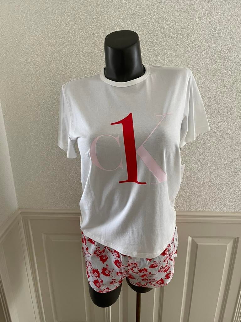 Calvin klein shortama pyjama set maat xs en m, Kleding | Dames, Pyjama's, Nieuw, Maat 38/40 (M), Verzenden