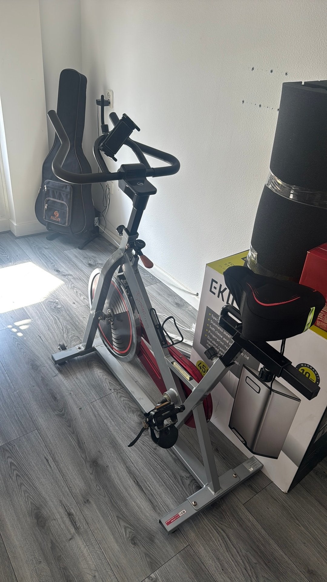 Spinningfiets, Ophalen, Zo goed als nieuw, Spinningfiets