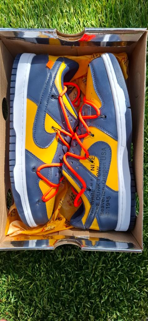 Nike Dunk Low Off-White Michigan maat 43 nieuw, Kleding | Heren, Schoenen, Overige kleuren, Nike, Nieuw, Ophalen of Verzenden