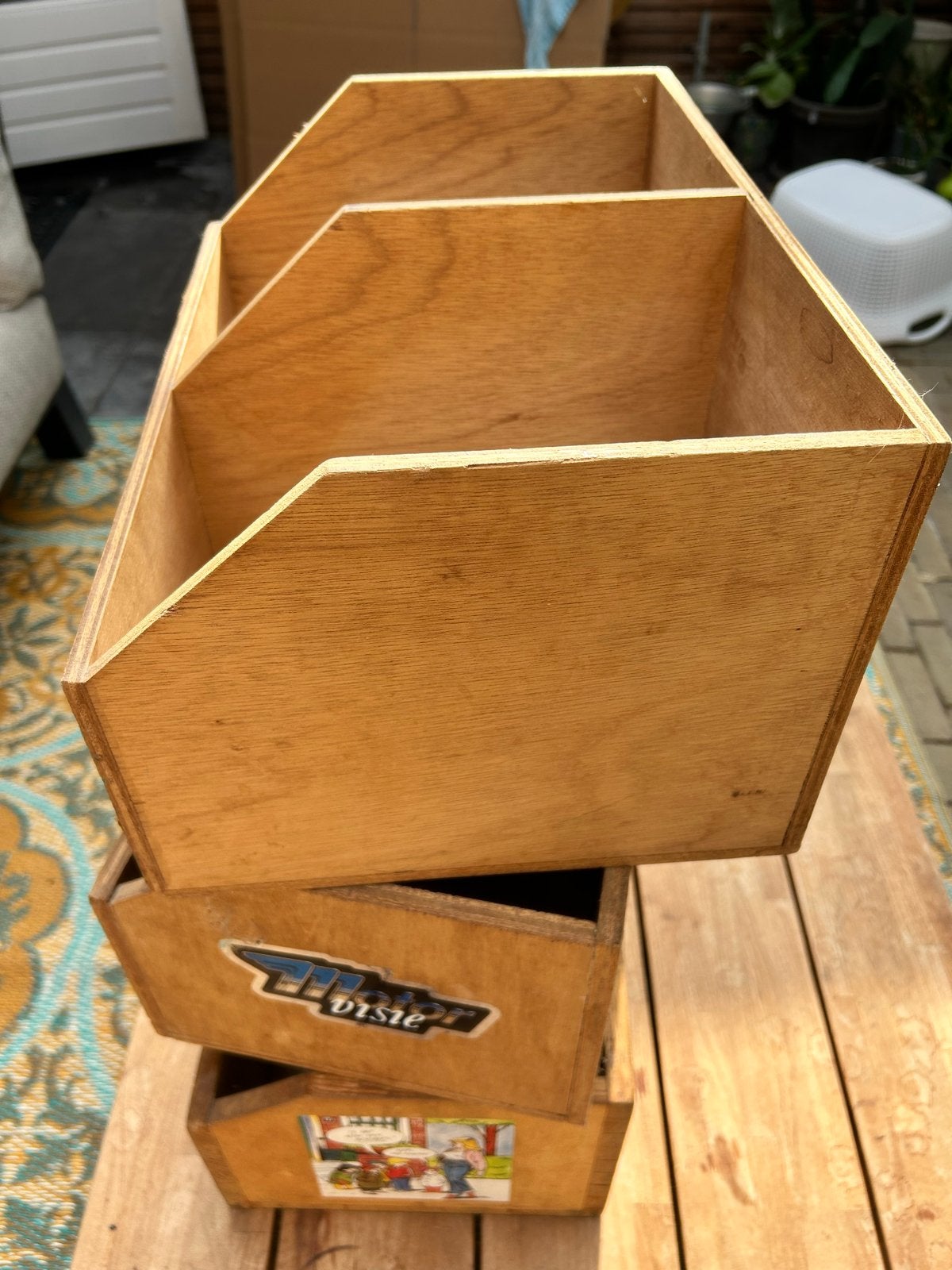 Vintage houten bak voor vinyl singeltjes, Cd's en Dvd's, Ophalen, Gebruikt