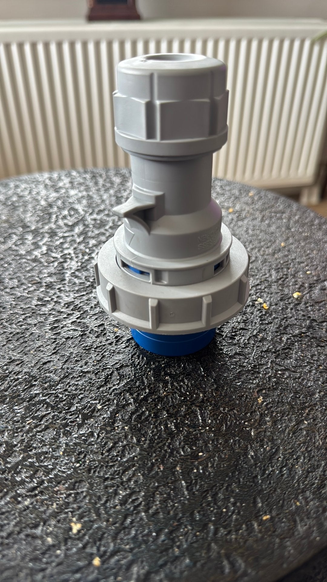 Marine boot plug 3 pins., Ophalen of Verzenden, Zo goed als nieuw, Motor en Techniek, Zeilboot of Motorboot