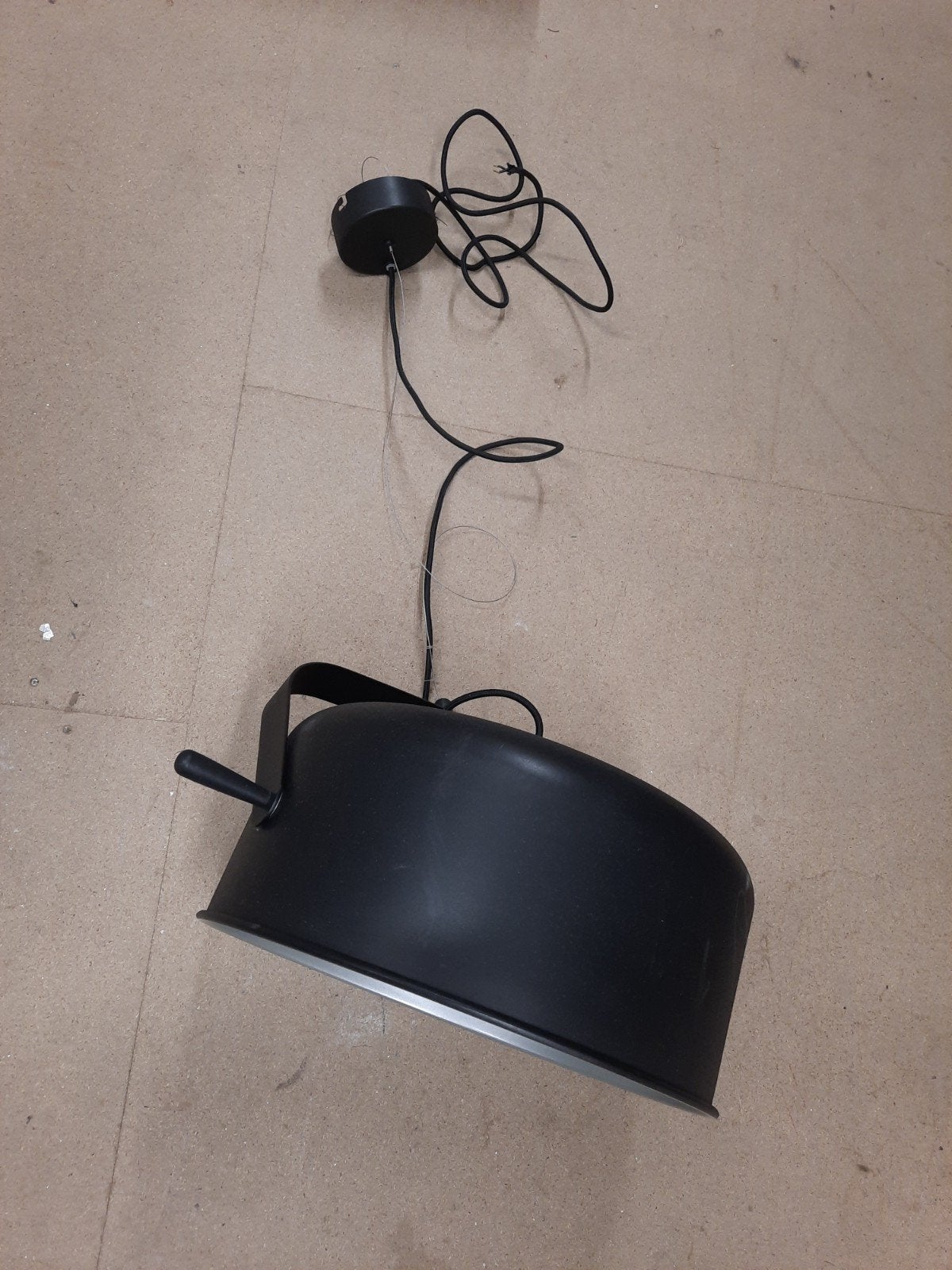 Industriële hanglamp, Ophalen, Zo goed als nieuw