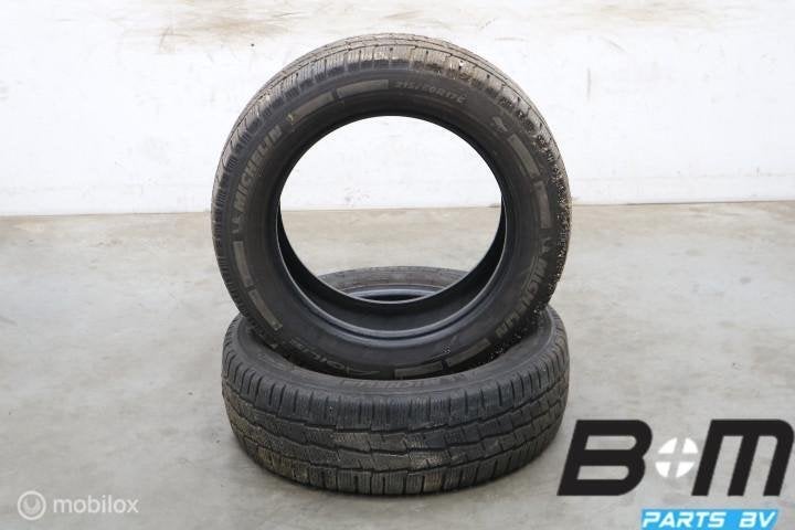 2 x 2156017 104/102H Michelin Agilis Alpin 6.5mm 215 60 17, Gebruikt, Band(en)