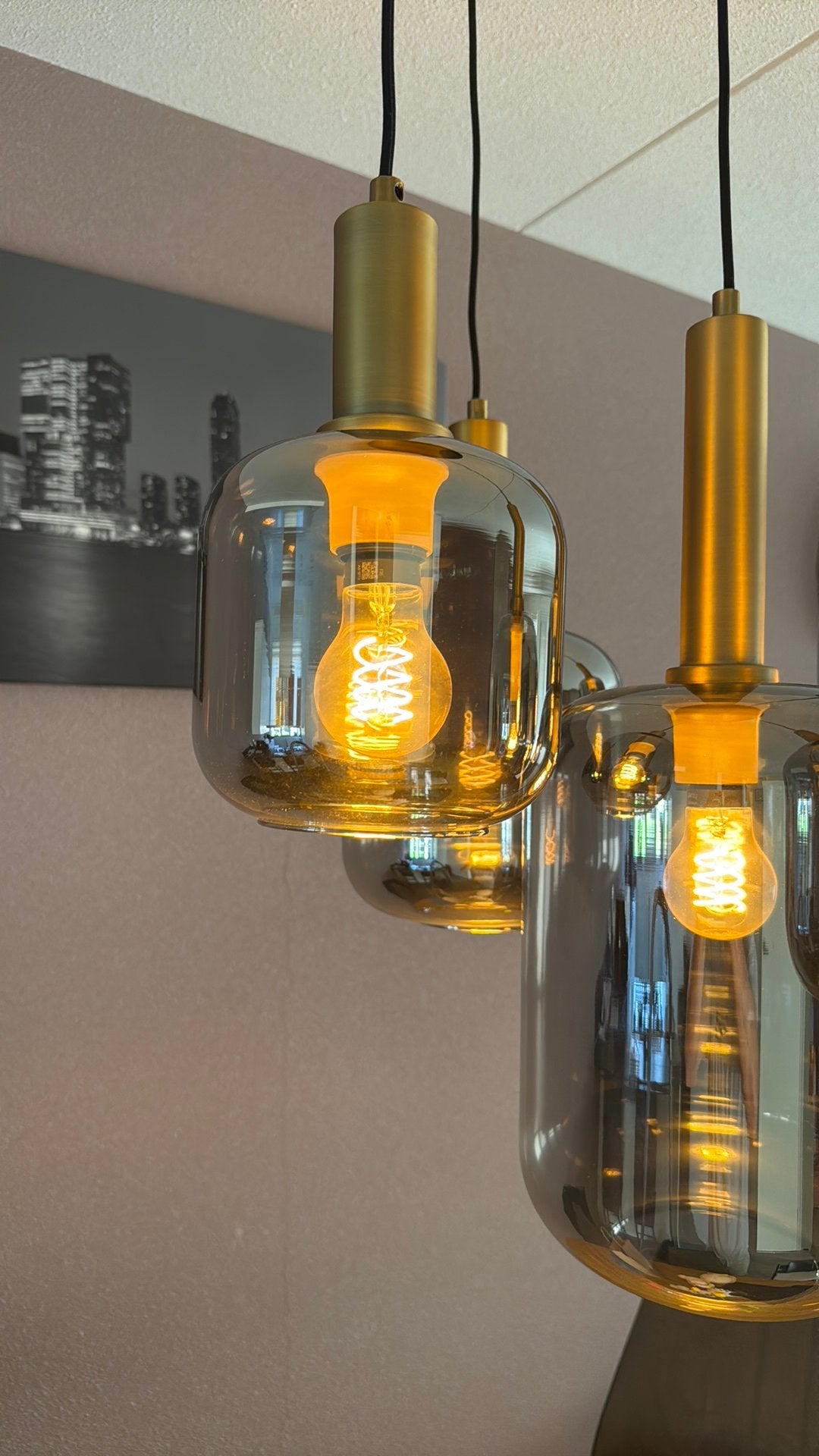5, Philips Hue Edison standaard E27 LED - Zo goed als nieuw, Overige kleuren, Verzenden, E27 (groot), Glas