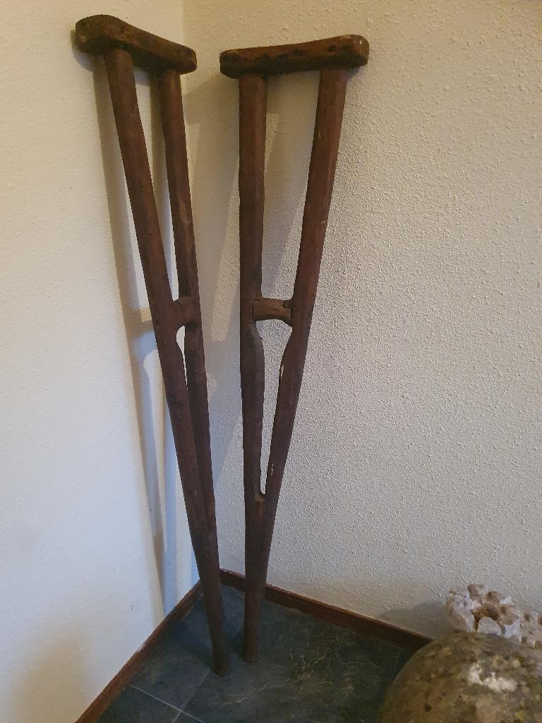 Vintage Okselkrukken van hout, Ophalen of Verzenden