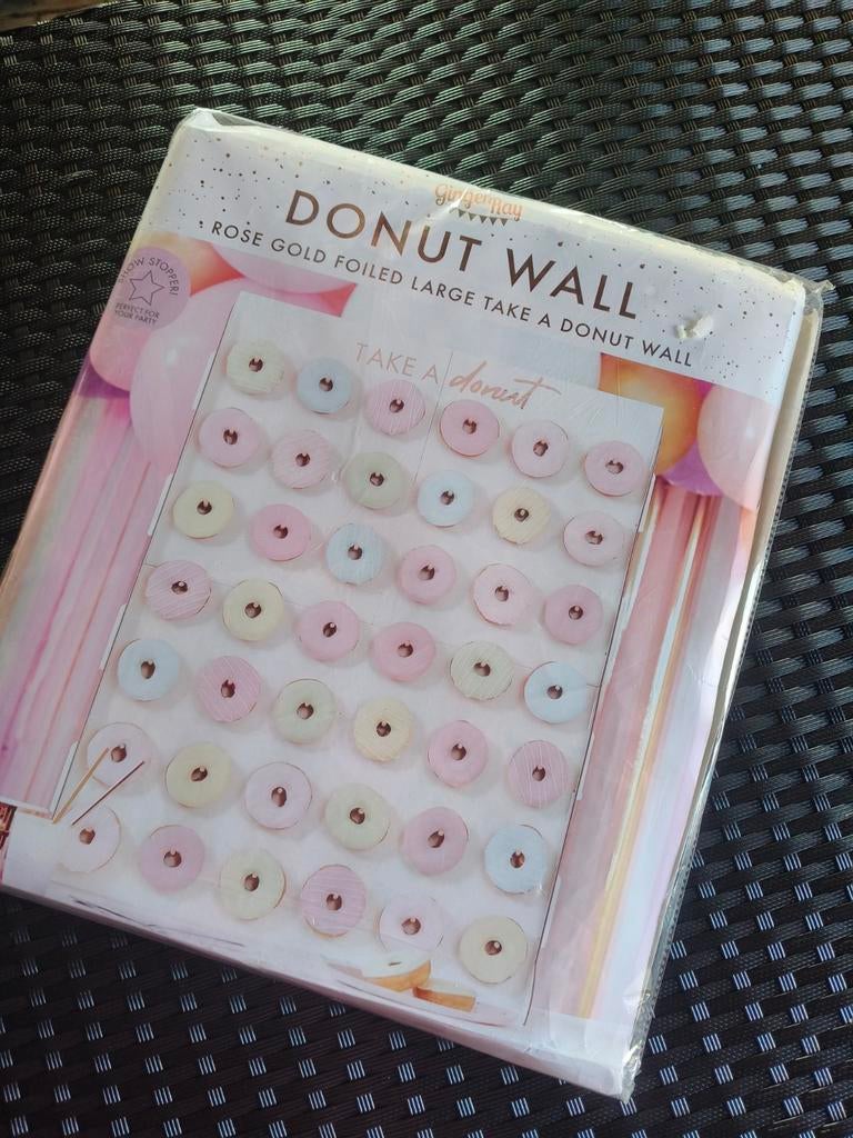 Donut Wall Rose Gold Folied, Ophalen of Verzenden, Nieuw, Versiering