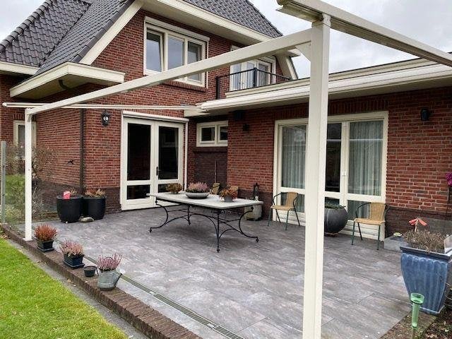 Foto 3 van Zonnescherm 5.00 x 4.00 diep met afstandbediening