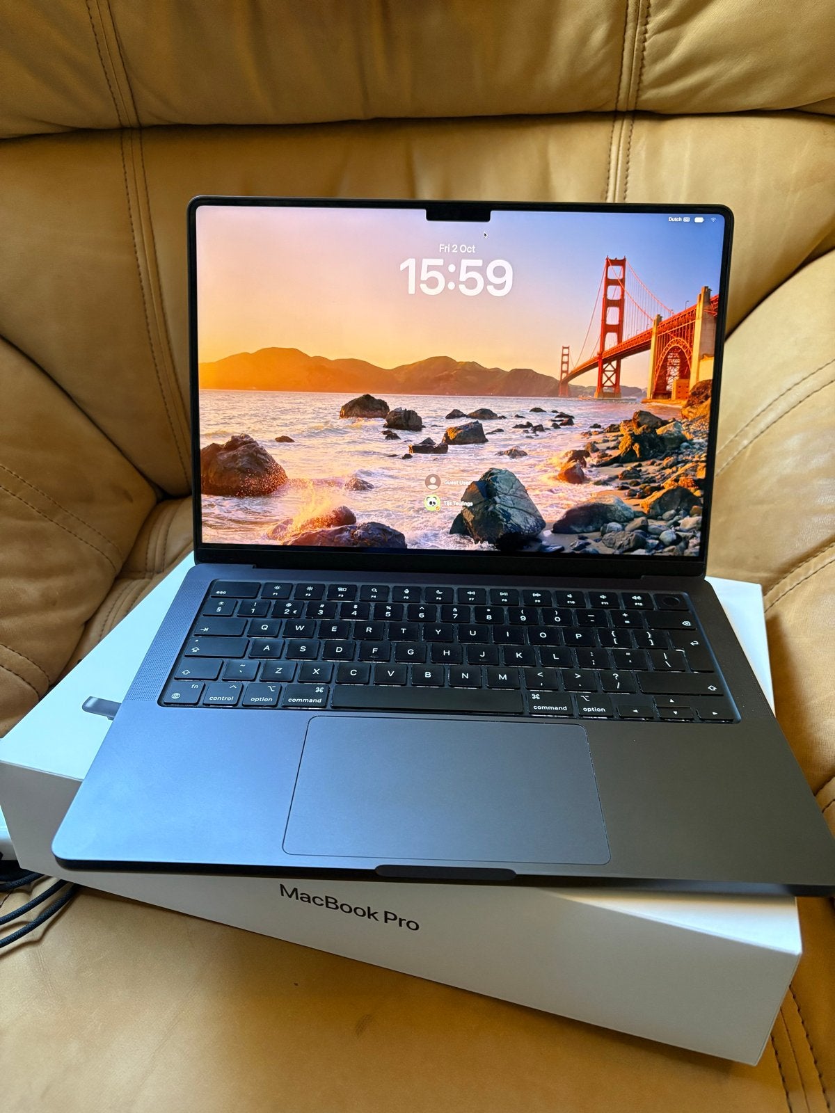14-inch MacBook Pro + AppleCare (M4, 16GB RAM, 1TB SSD), Computers en Software, MacBook Pro, 1 TB of meer, Qwerty, Overige groottes