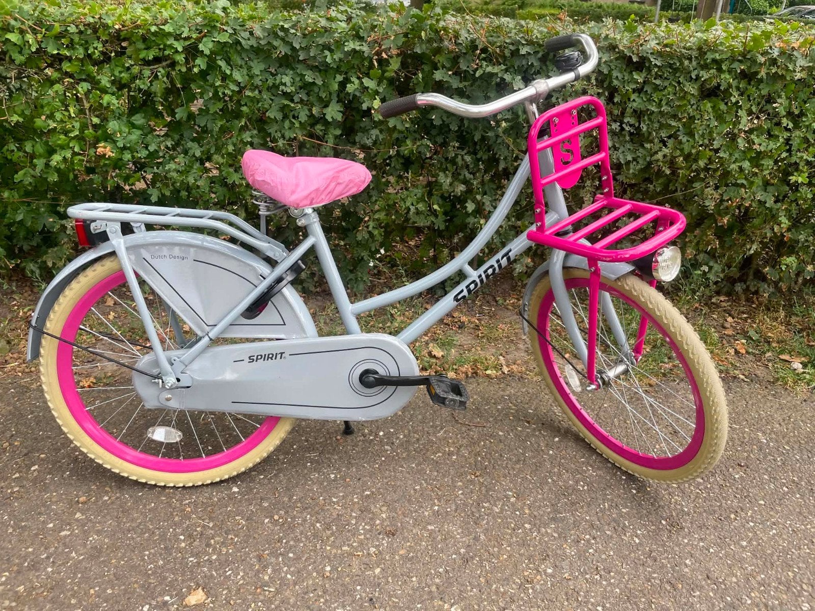 Spirit Cargo Meisjesfiets 20 inch - Grijs/Roze, Fietsen en Brommers, Fietsen | Kinderfietsjes, Ophalen