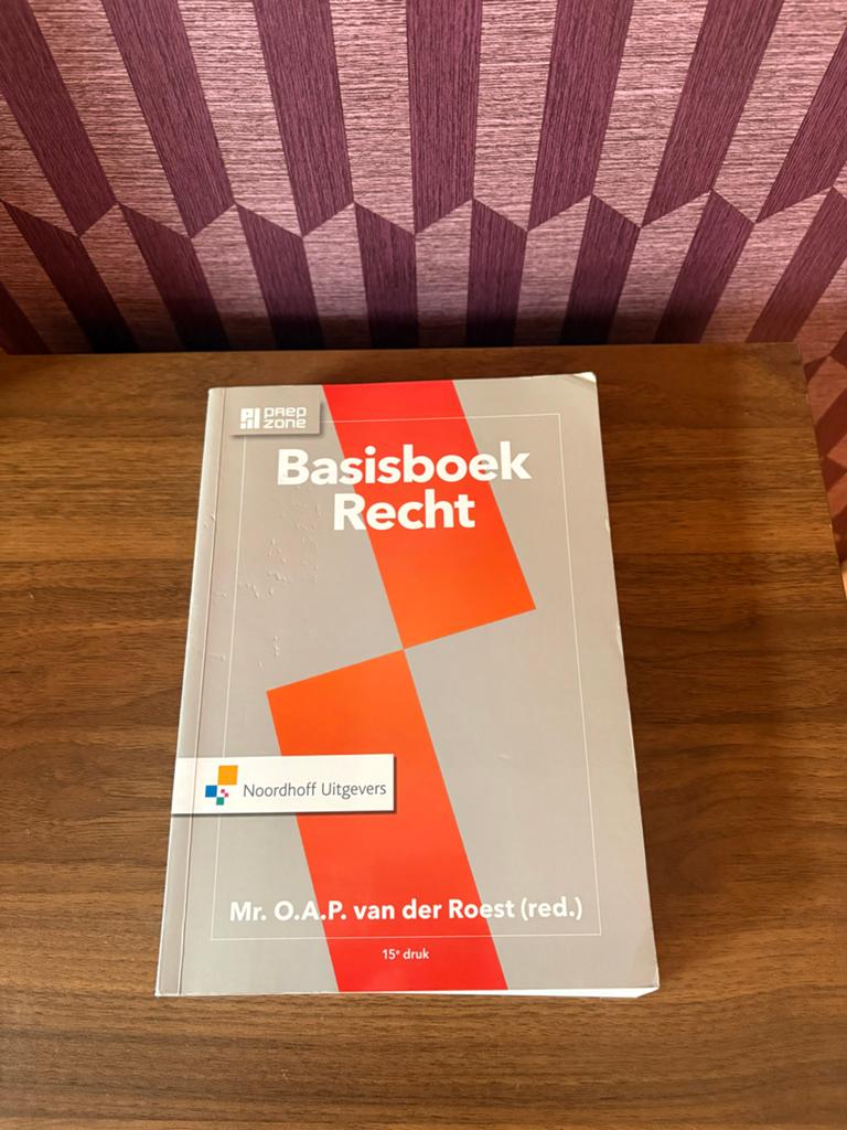 Basisboek Recht - Mr. O.A.P. van der Roest (red.), Boeken, Ophalen of Verzenden, Gamma, Zo goed als nieuw, HBO