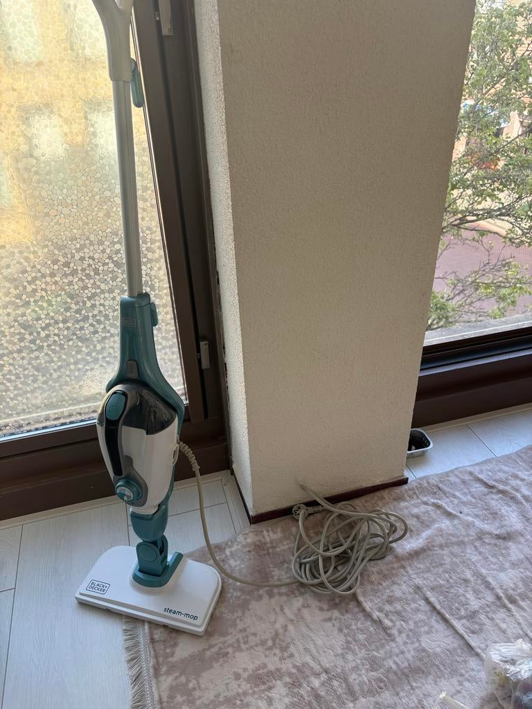 Black+Decker Steam-mop Stoomreiniger - Zo goed als nieuw, Ophalen, Zo goed als nieuw