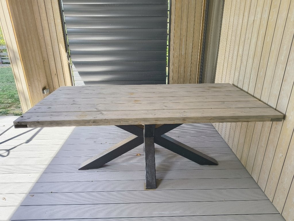Steigerhouten tuintafel 200x100 met stalen spinpoot, Ophalen of Verzenden, Gebruikt, Rechthoekig, Hout