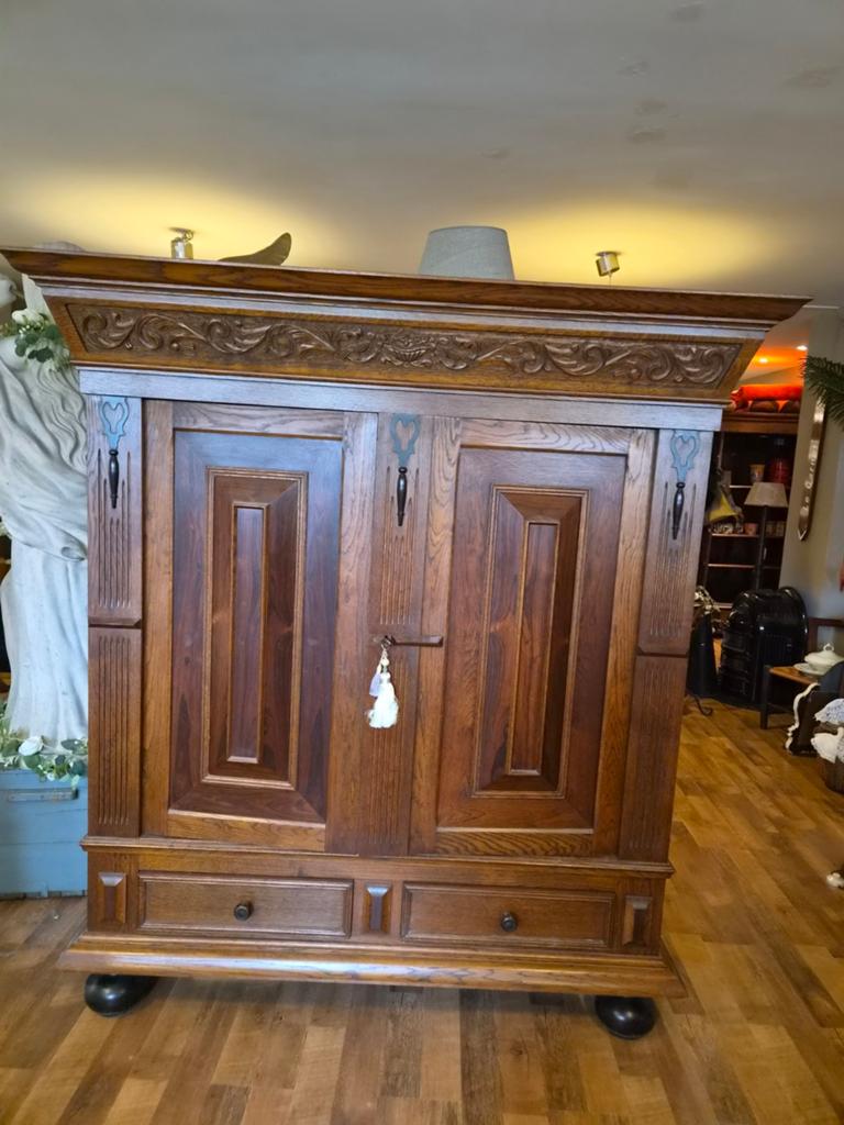 Een origineel Groenlose antieke kast, Antiek en Kunst, Antiek | Meubels | Kasten, Ophalen