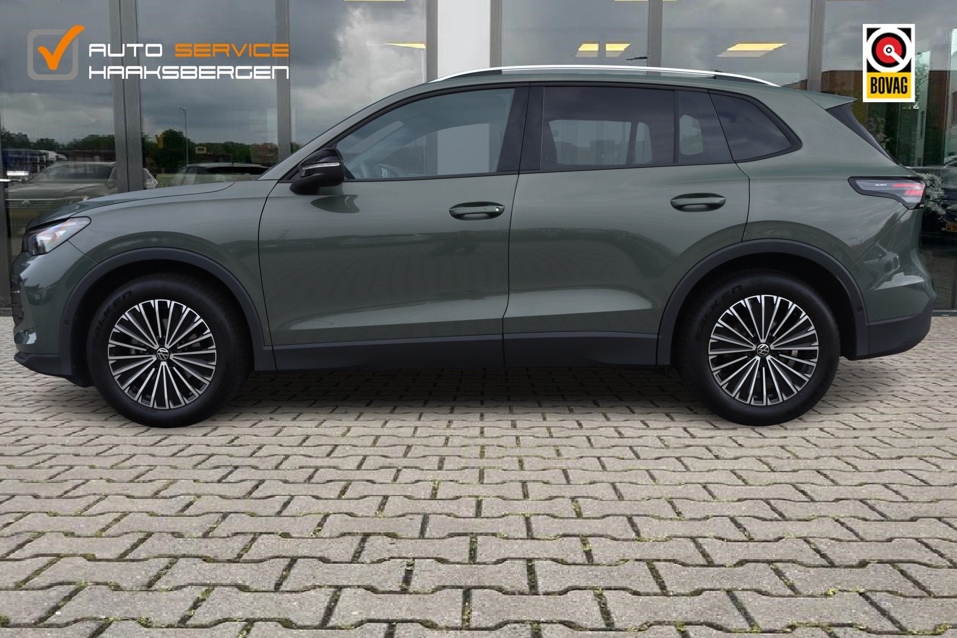 Volkswagen Tiguan 1.5 eTSI Life | Trekhaak | 360 Camera | Wi, Auto's, 4 cilinders, 150 pk, Leder en Stof, Bedrijf