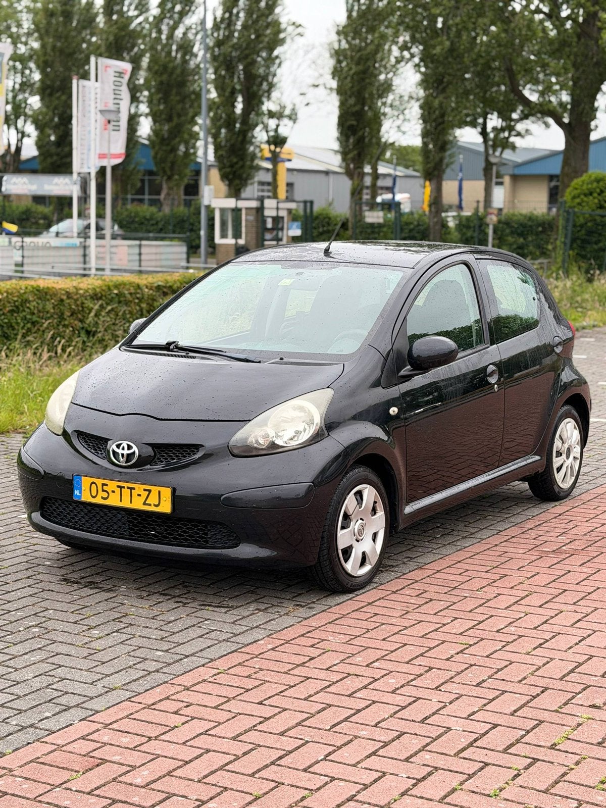 Toyota Aygo 1.0 12V Vvt-i 5DRS 2007 Zwart, Voorwielaandrijving, 4 stoelen, Origineel Nederlands, Bedrijf