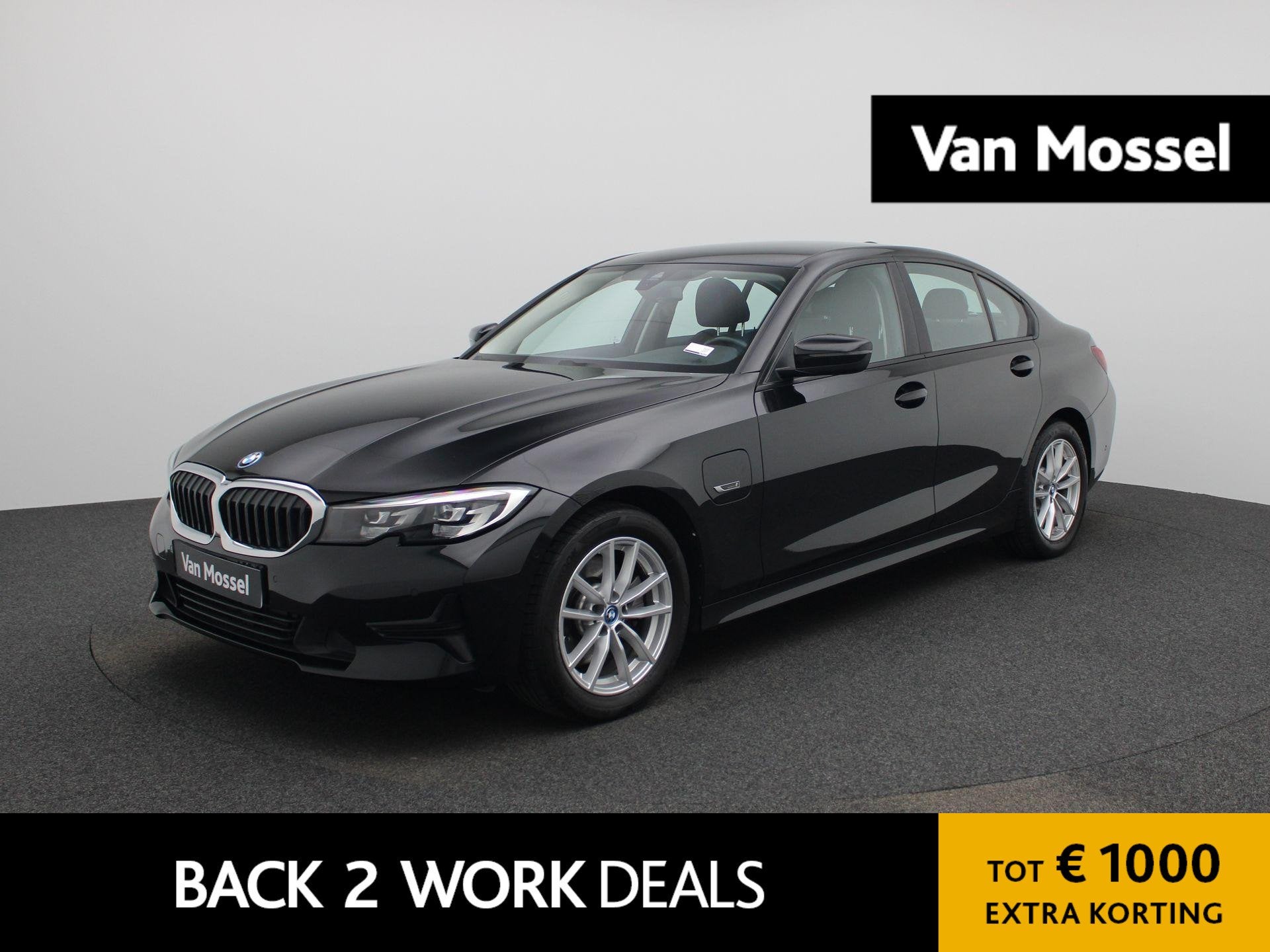 BMW 3-Serie 320e AUTOMAAT | LEDER | SPORTSTOELEN | NAVIGATIE
