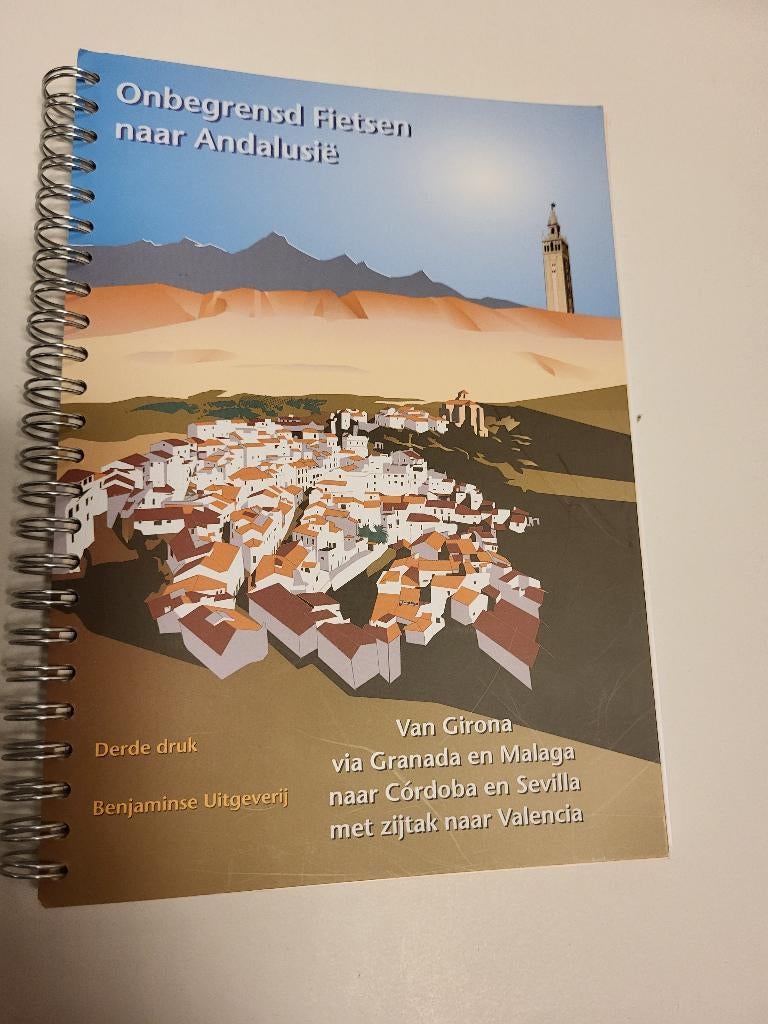 onbegrensd fietsen naar Andalusie, Boeken, Overige merken, Fiets- of Wandelgids, Europa, Ophalen of Verzenden