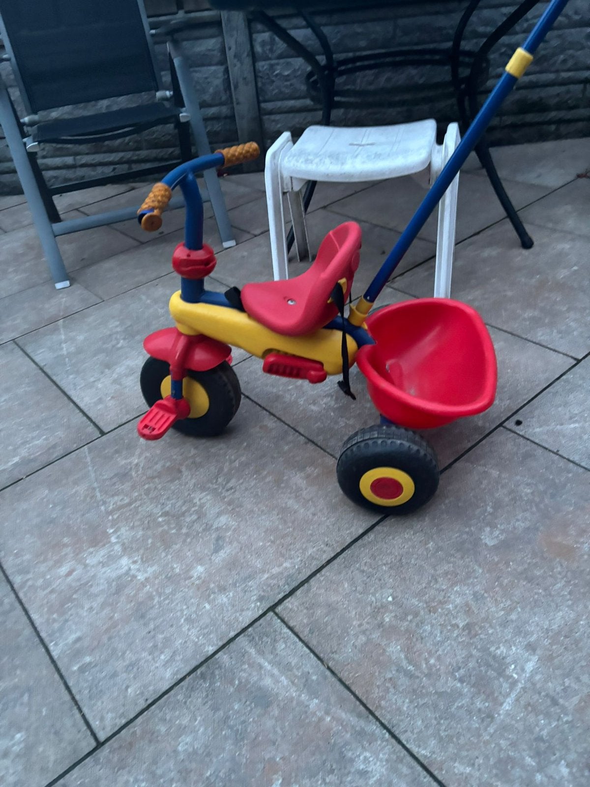 Kinderfiets driewieler met duwstang gratis, Ophalen, Gebruikt, Duwstang