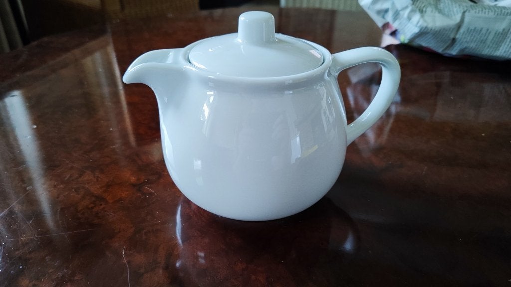 Witte porseleinen theepot – Lilien Porzellan Austria, Verzenden