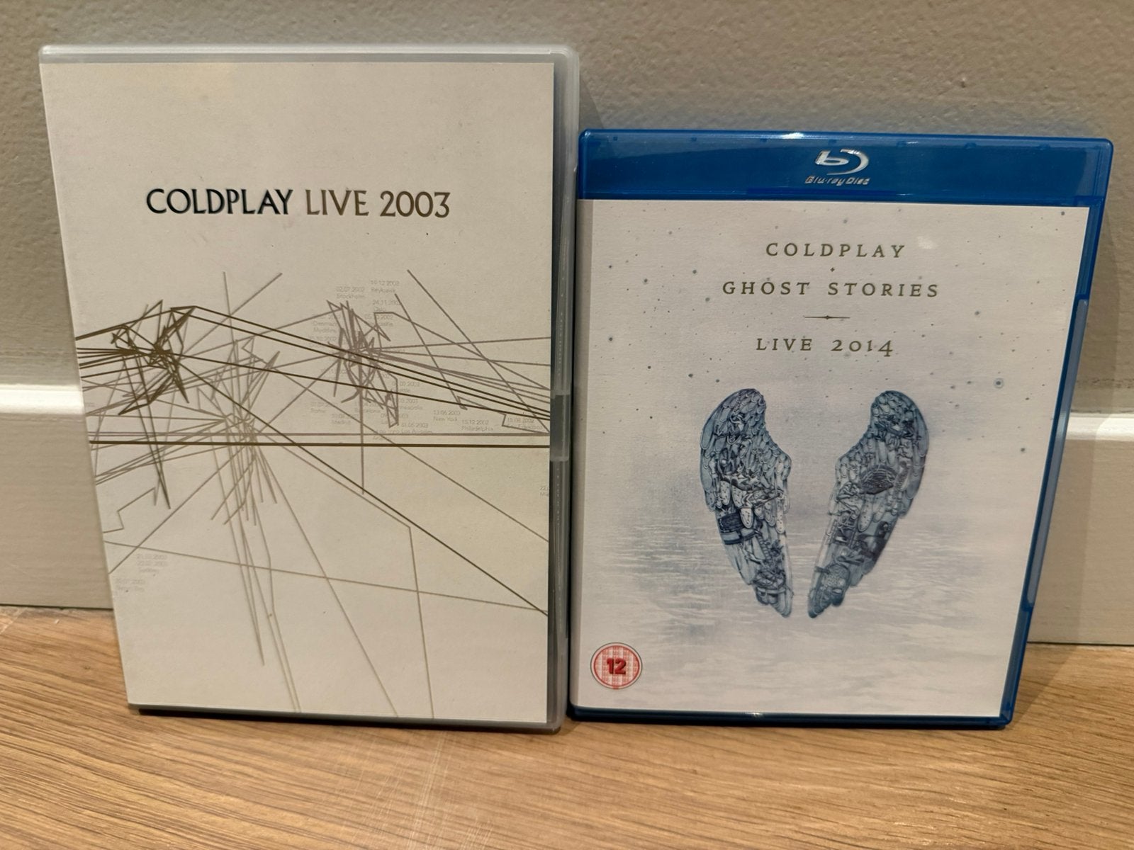 Coldplay Live 2014 (Blu-ray en CD) en Live 2003 (DVD en CD), Alle leeftijden, Ophalen of Verzenden, Zo goed als nieuw, Muziek en Concerten