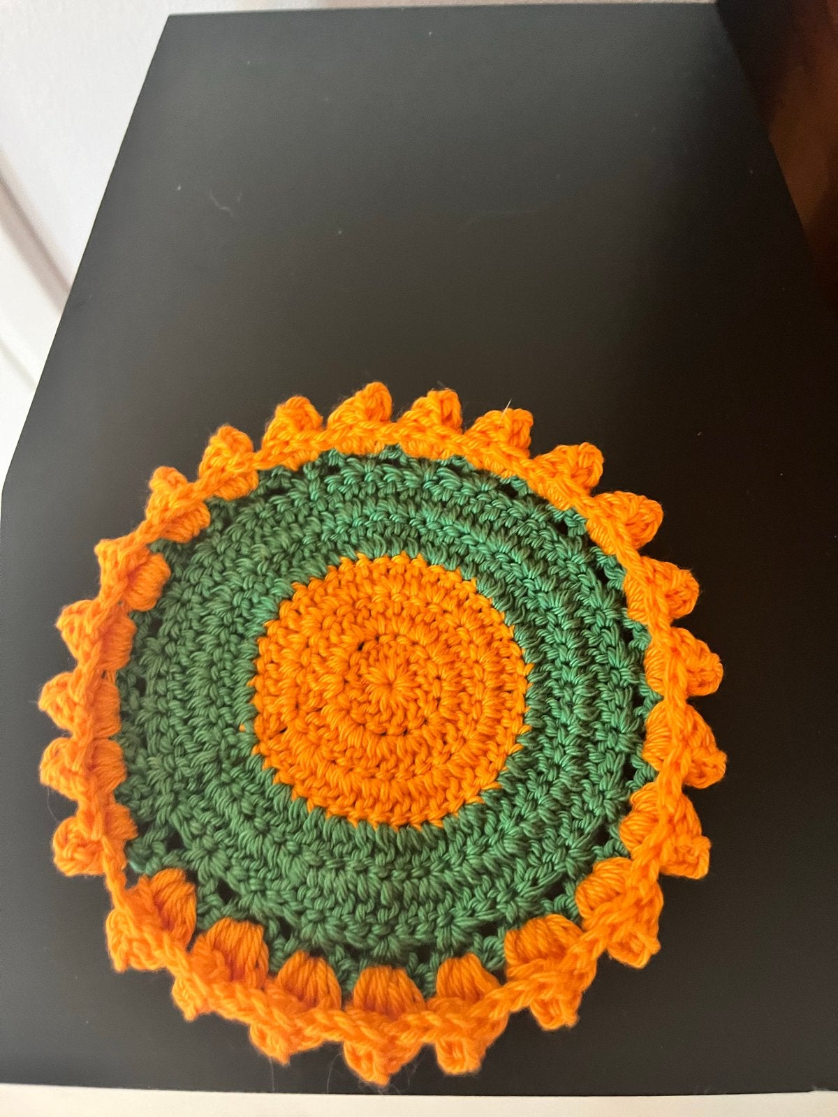 Set van 4 gehaakte onderzetters tulpenmotief, Meerkleurig, Overige stijlen, Nieuw, Ophalen of Verzenden