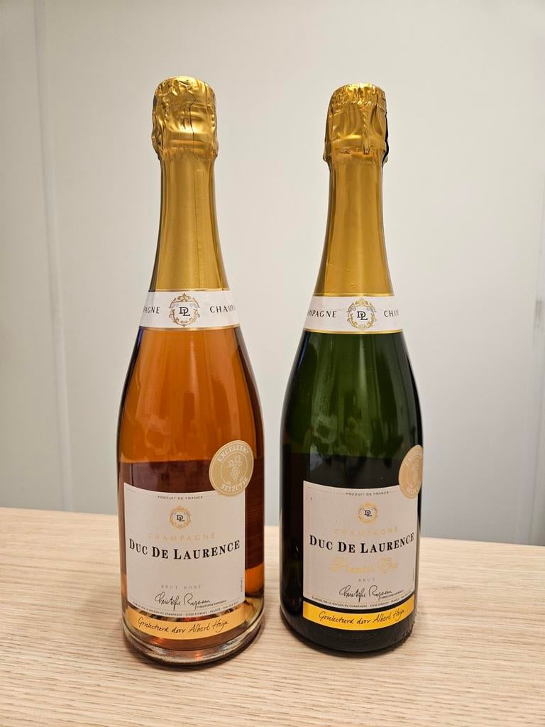 53 flessen champagne, rosé & brut, Ophalen, Nieuw, Frankrijk, Champagne