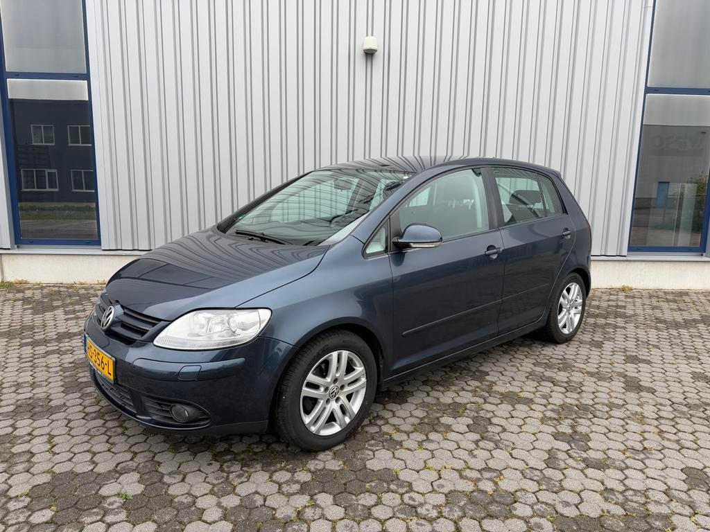 Volkswagen Golf Plus 1.6 FSI airco, cruise, elek ramen, navi, Stof, 4 cilinders, Blauw, 14 km/l