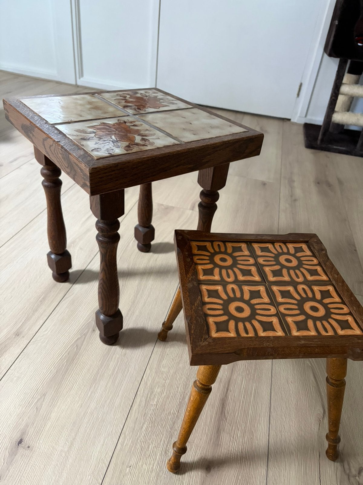 Vintage Brutalist Mimiset / Nesttafels met Keramische Tegels, Ophalen, Minder dan 45 cm, Minder dan 55 cm, Gebruikt