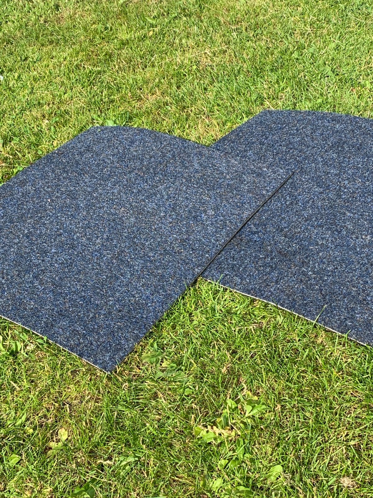 Blauwe tapijttegels - Gebruikt, Ophalen, Minder dan 50 cm, Blauw, Vierkant