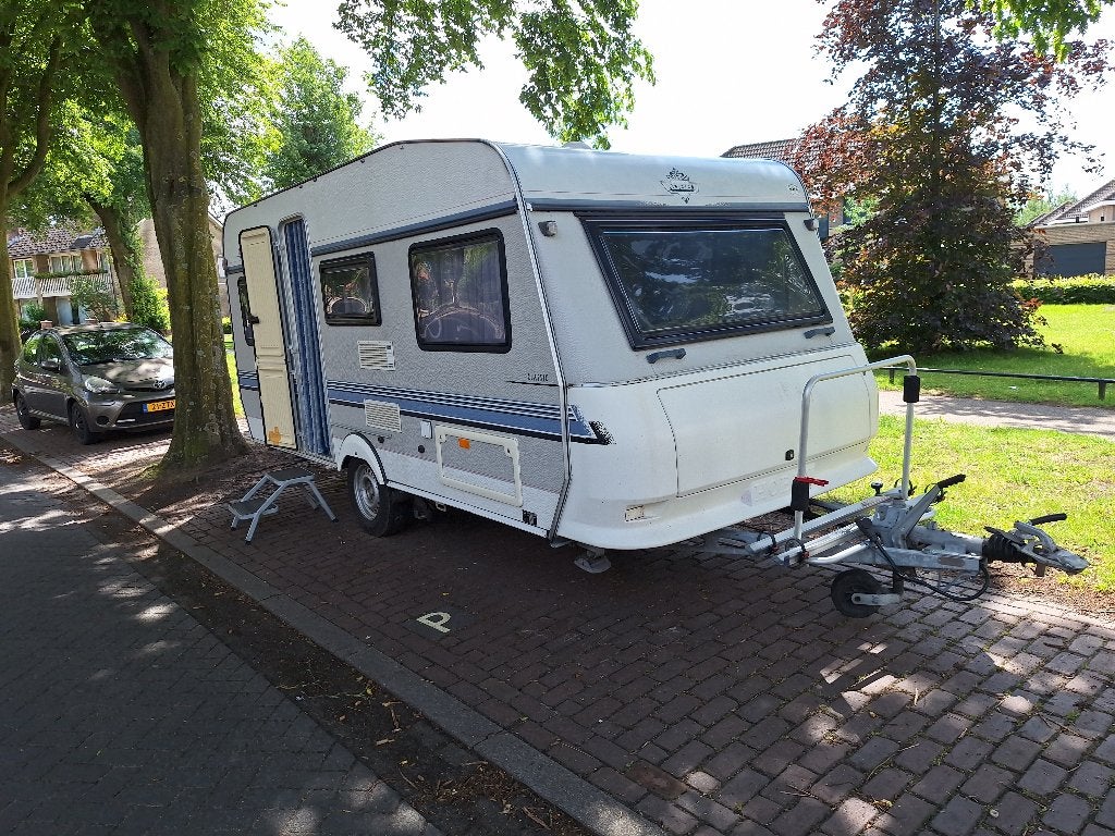 hobby classic 440 m 1995, Rondzit, Hobby, 750 - 1000 kg, Particulier