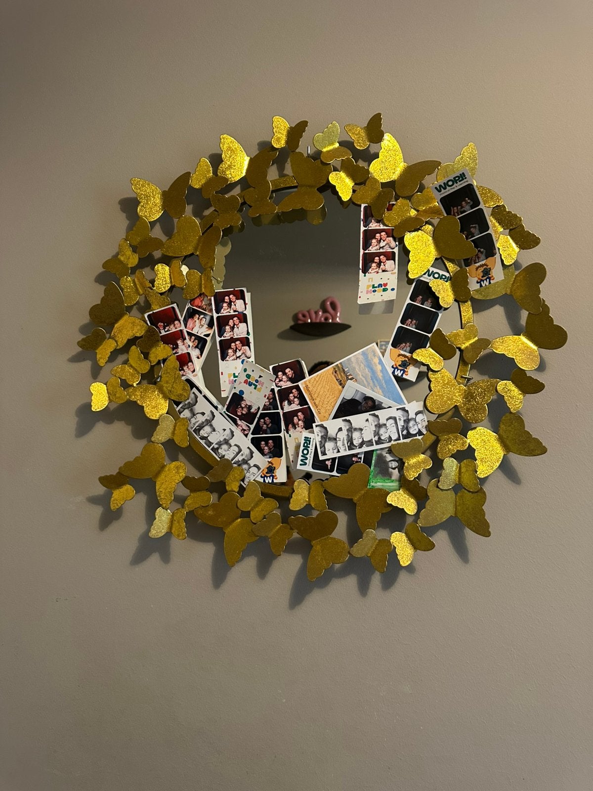 Ronde spiegel met vlinders, Huis en Inrichting, Woonaccessoires | Spiegels, Minder dan 50 cm, Rond, Ophalen of Verzenden, Zo goed als nieuw